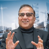 1s4Cez5gyT-iGGCo-g6D9MEtMroaW_zZb